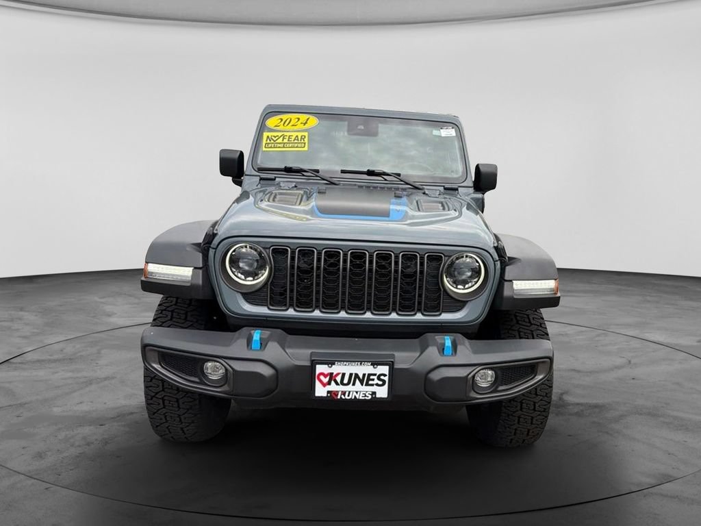 Used 2024 Jeep Wrangler Unlimited Rubicon 4xe AWD/4WD image 3