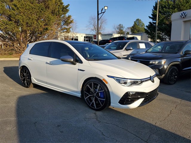 Certified 2024 Volkswagen Golf R image 3