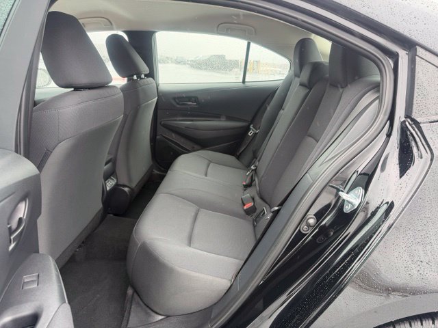 Used 2024 Toyota Corolla LE FWD image 11