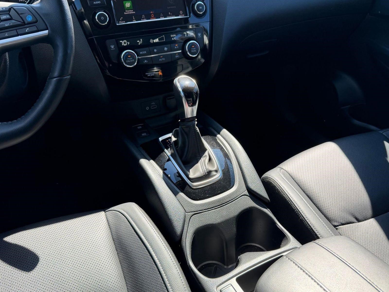 Certified 2022 Nissan Rogue Sport SL image 17