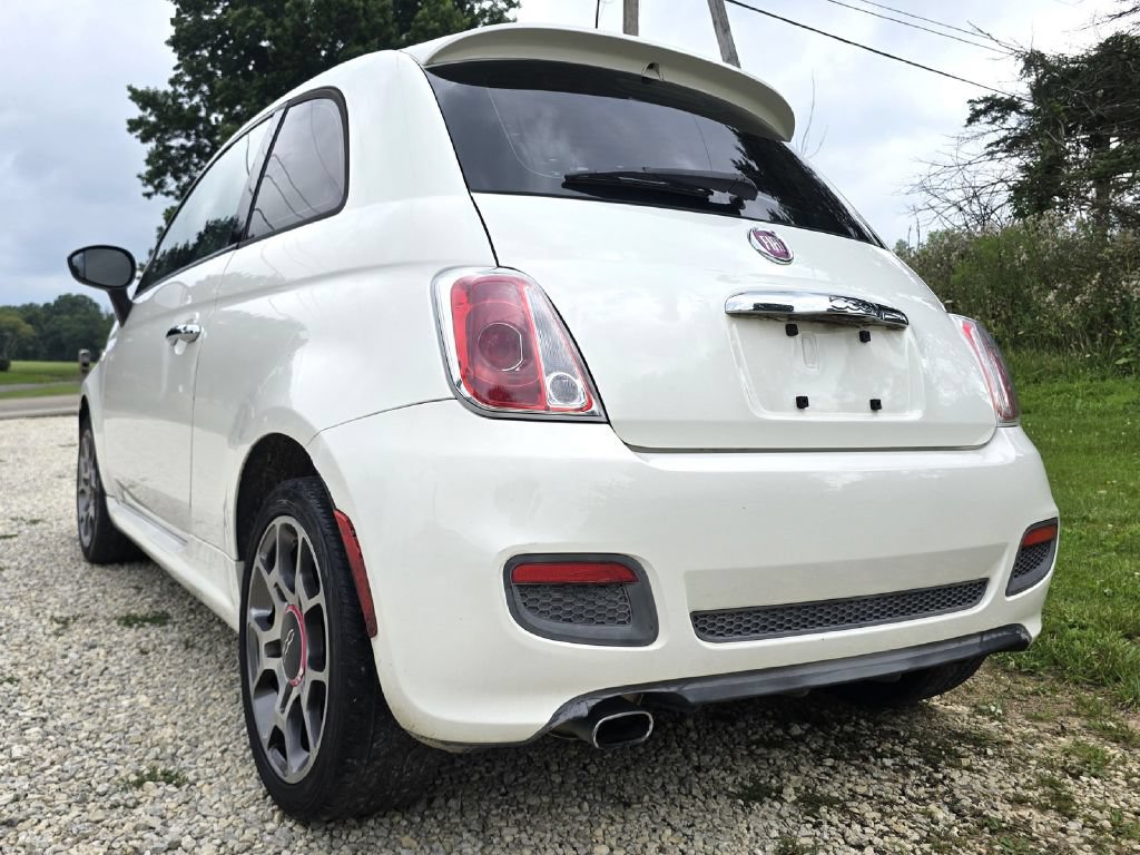 Used 2015 FIAT 500 Sport w/ Comfort/Convenience Group FWD image 5
