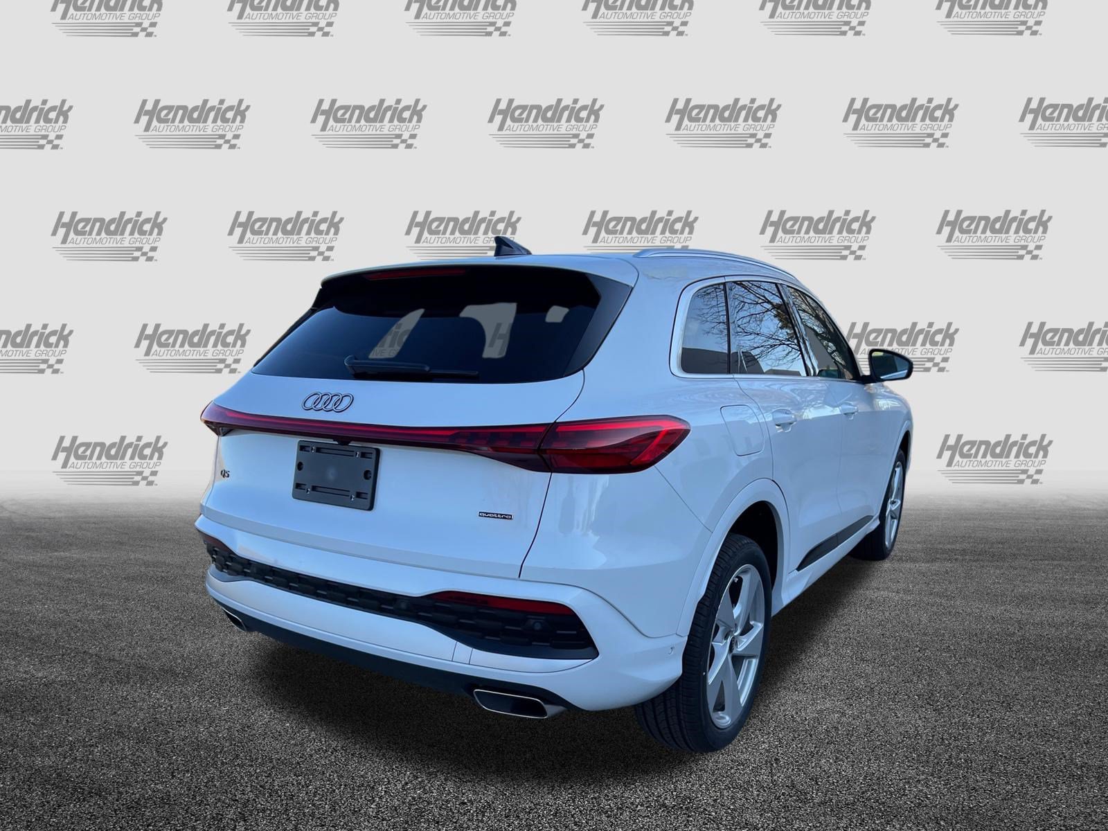 Used 2025 Audi Q5 Premium w/ Premium Plus AWD/4WD image 9