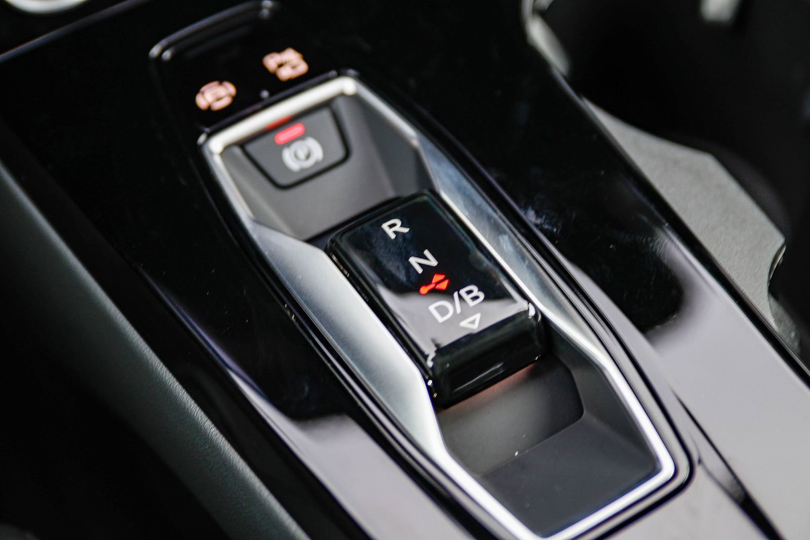 Certified 2025 Audi Q6 e-tron Premium Plus w/ Premium Plus image 25