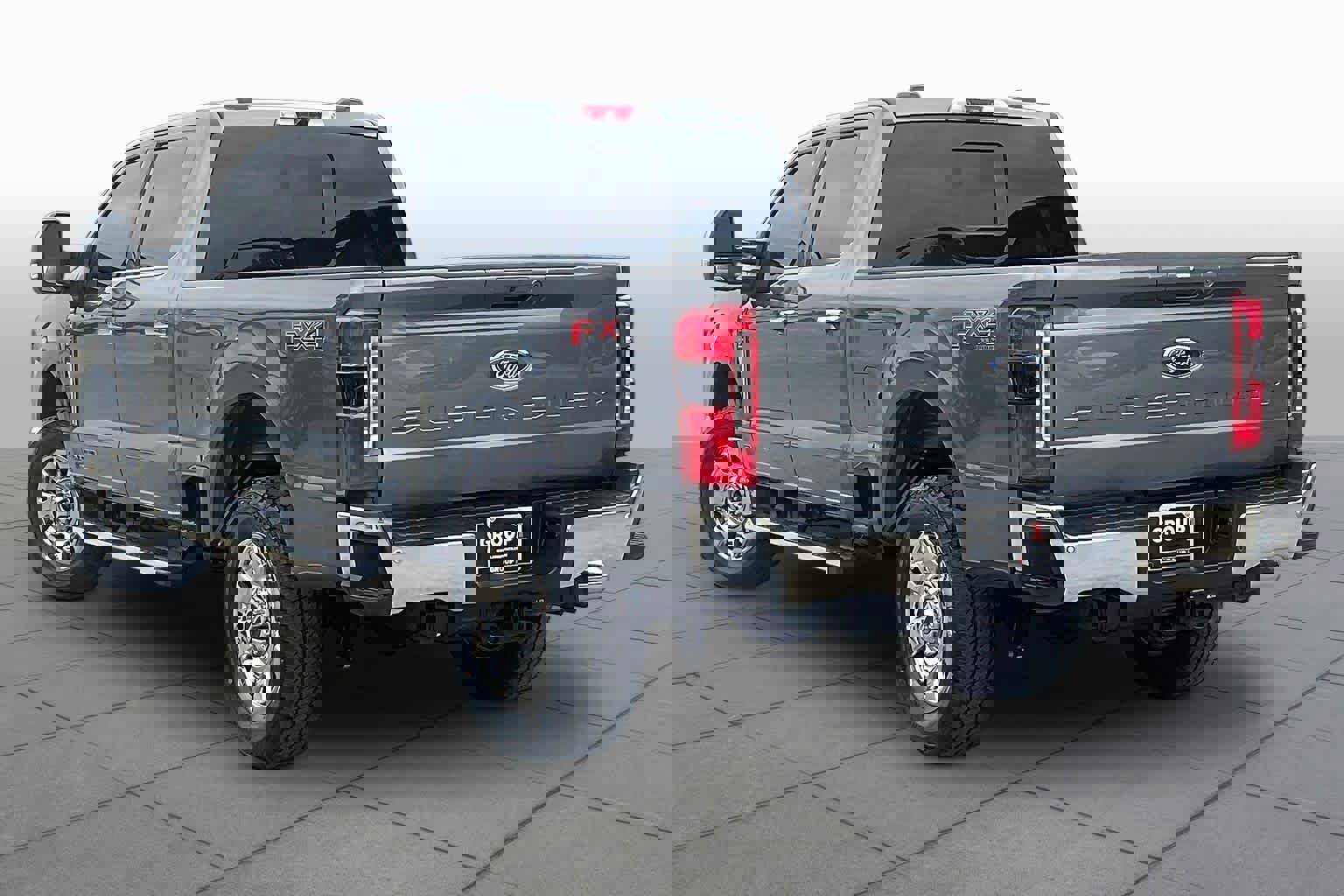 Used 2025 Ford F250 Lariat w/ Chrome Package AWD/4WD image 11