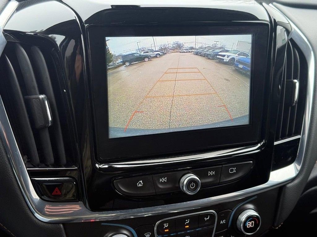 Used 2018 Chevrolet Traverse LT image 20