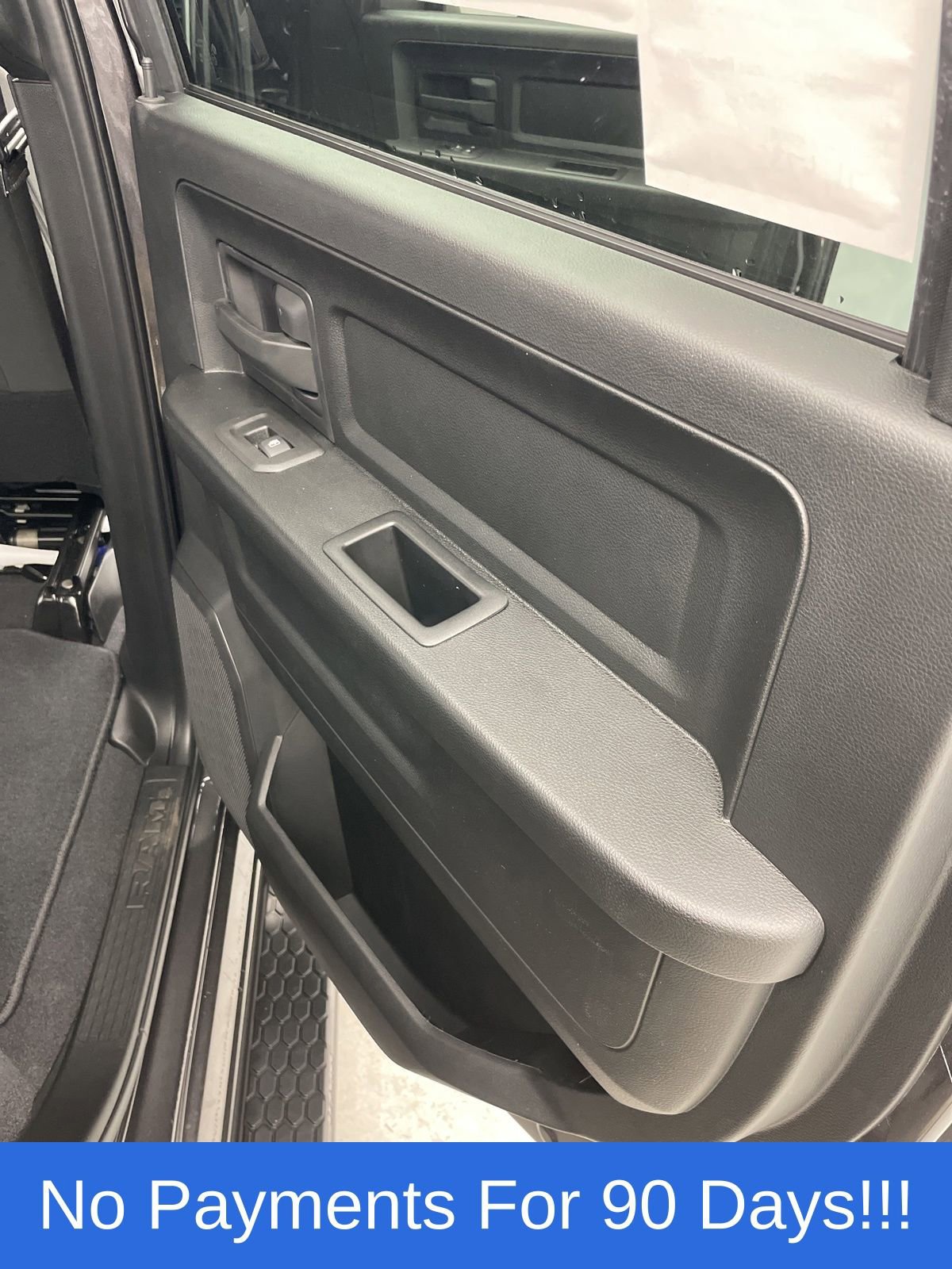 New 2025 RAM 2500 Tradesman AWD/4WD image 33