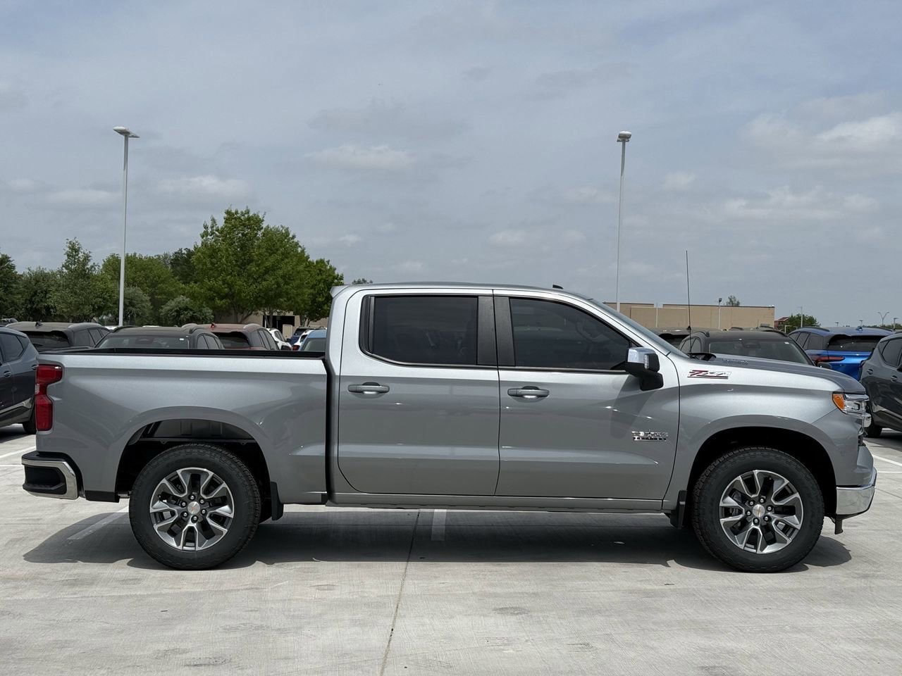 New 2026 Chevrolet Silverado 1500 LT w/ Texas Edition Plus image 3