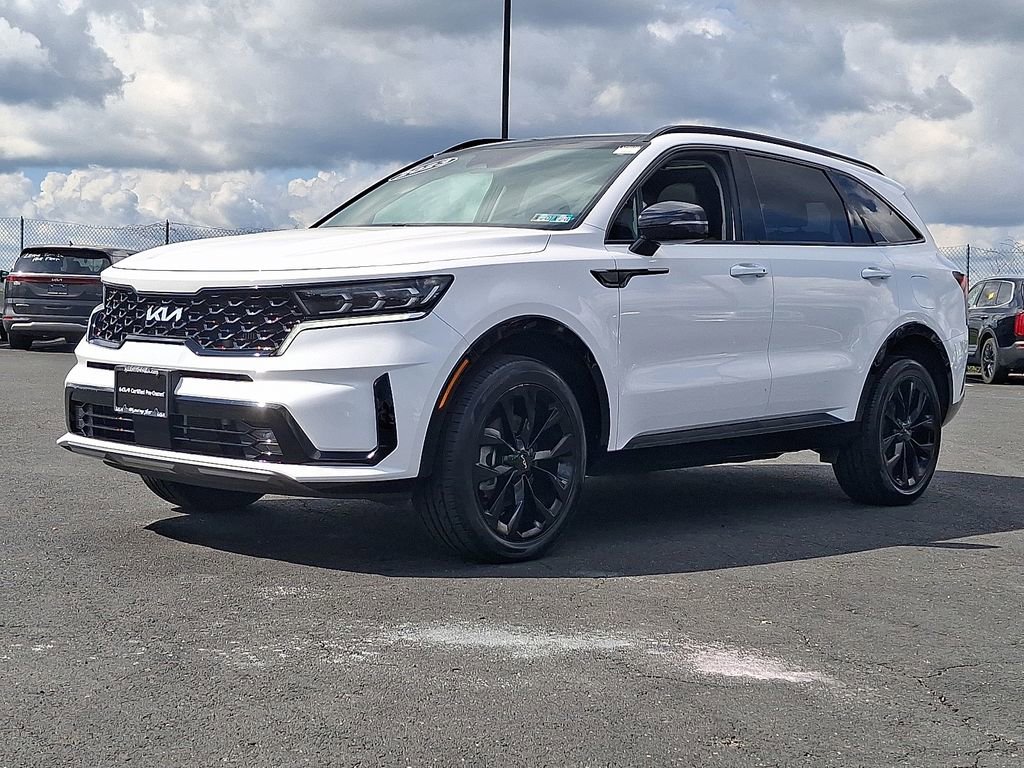 Certified 2023 Kia Sorento SX image 3
