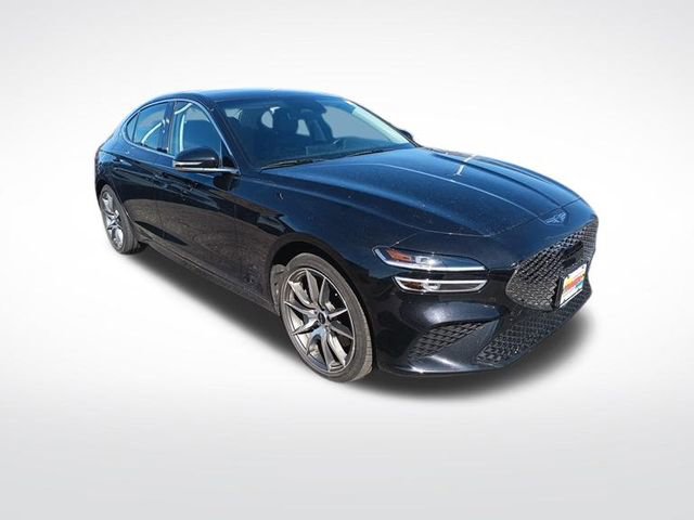 Used 2025 Genesis G70 2.5T image 7