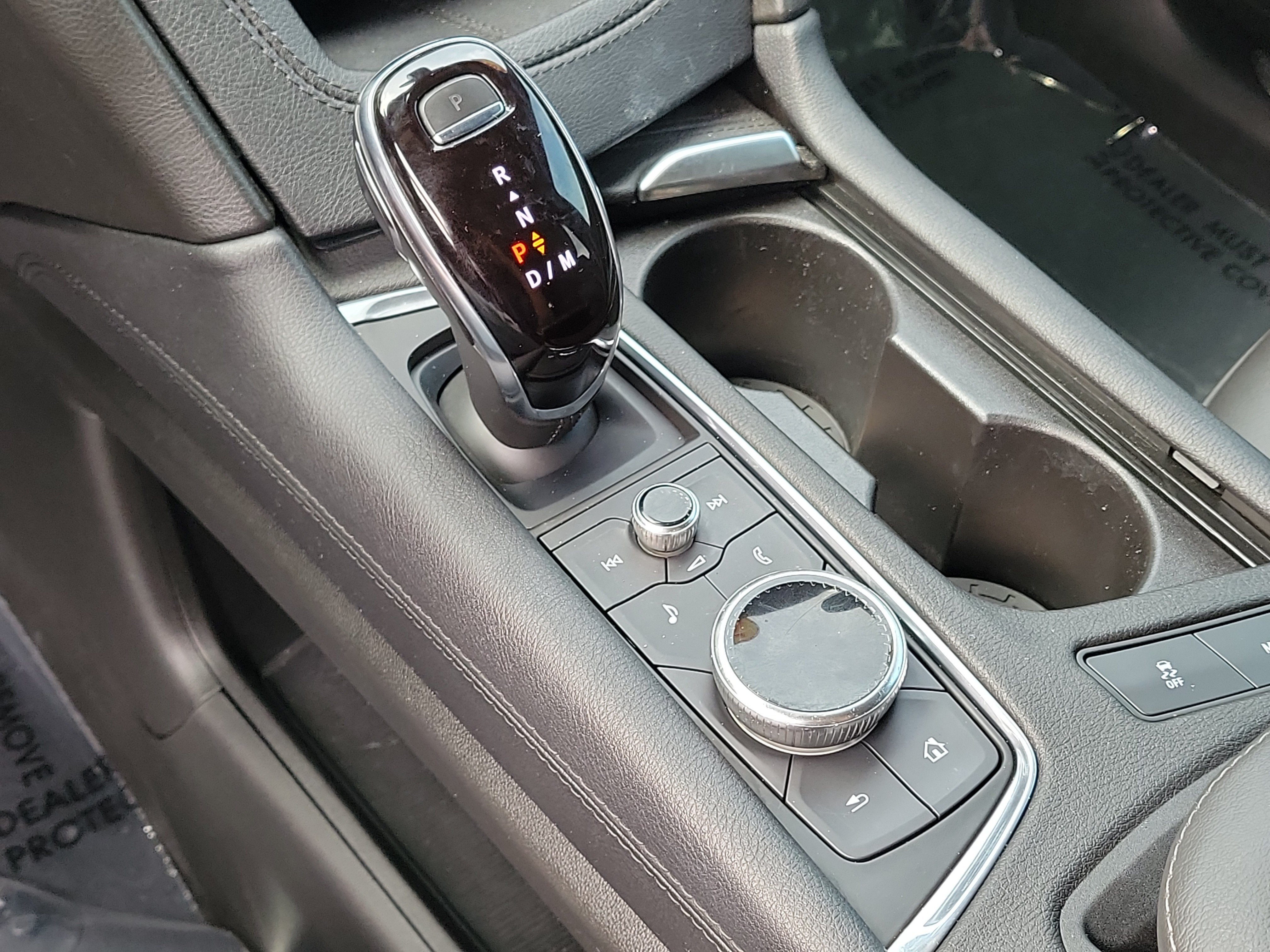 Used 2022 Cadillac XT5 Luxury FWD image 28