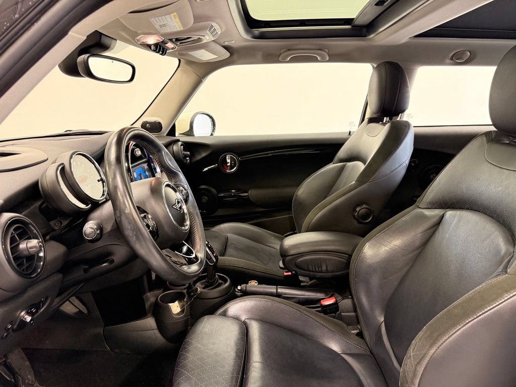 Used 2020 MINI Cooper S FWD image 12