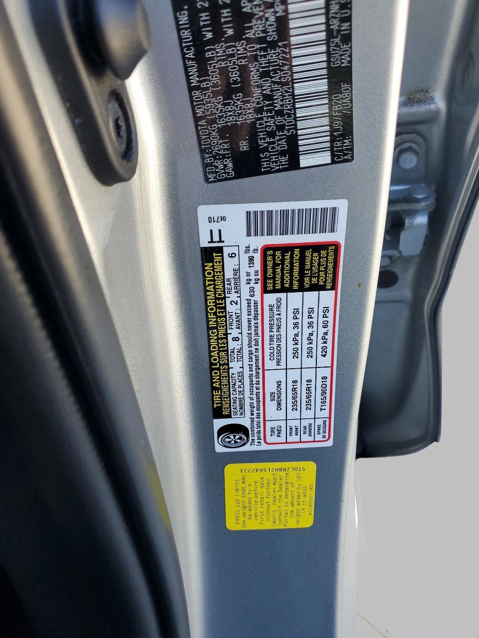 Used 2020 Toyota Highlander L image 31