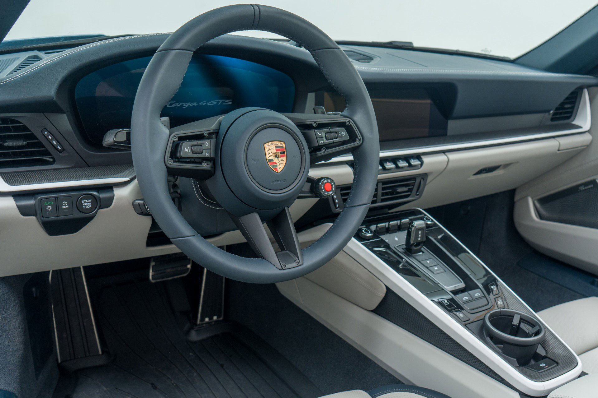 Used 2026 Porsche 911 Targa 4 GTS image 13