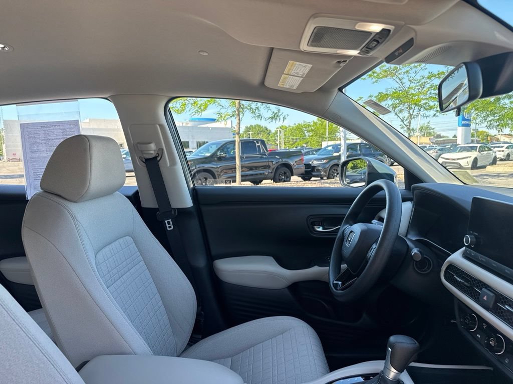 Certified 2024 Honda HR-V LX image 16