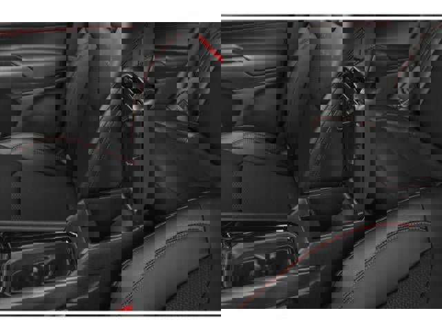 Used 2025 Jeep Compass Trailhawk image 13