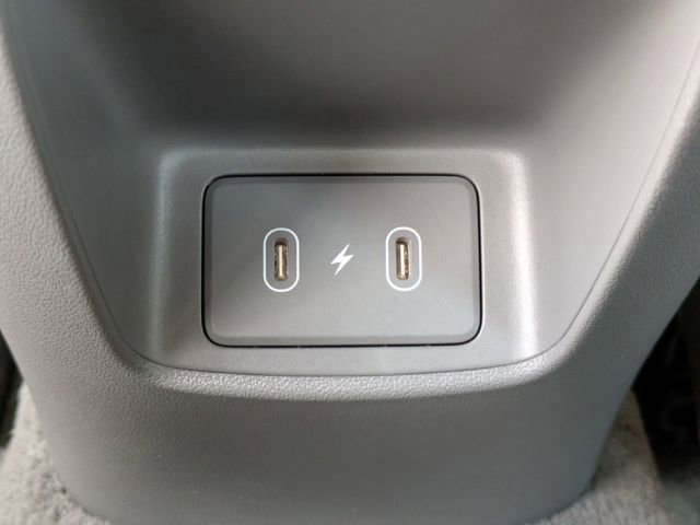 Used 2025 Hyundai Elantra SEL image 14