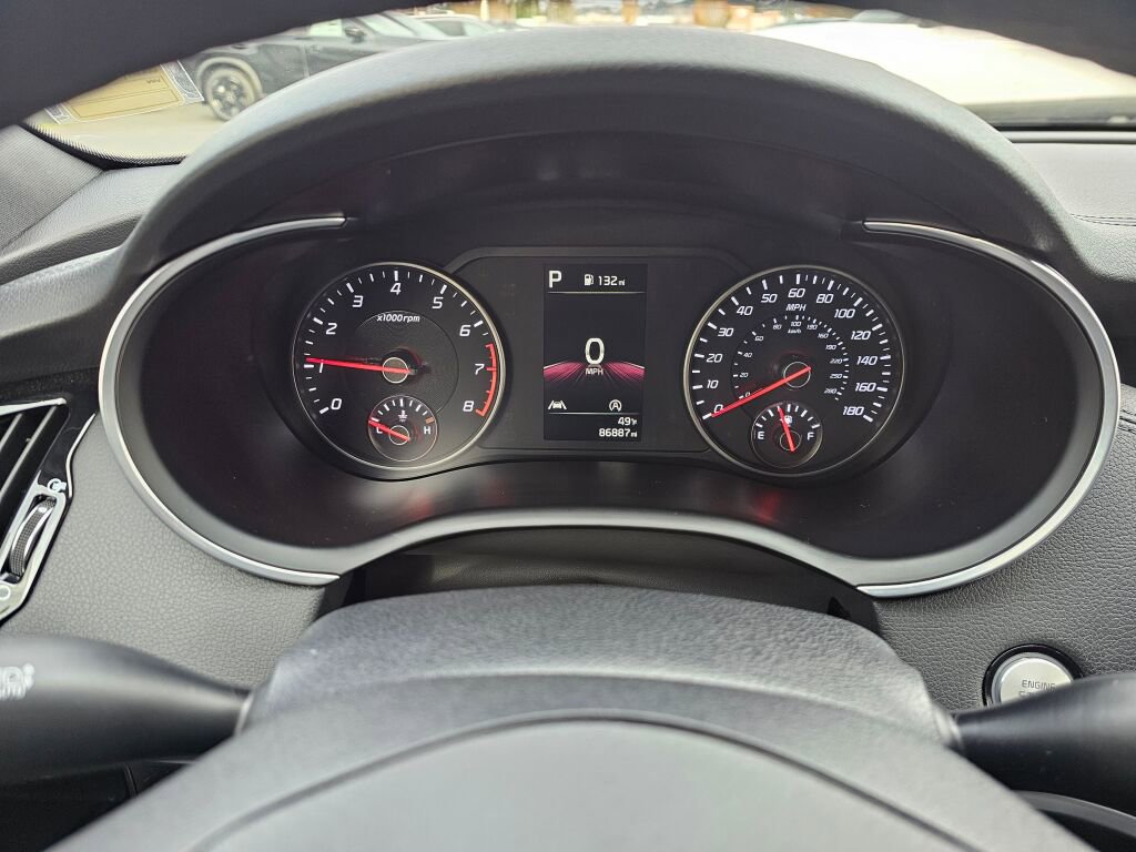 Used 2022 Kia Stinger GT-Line image 29