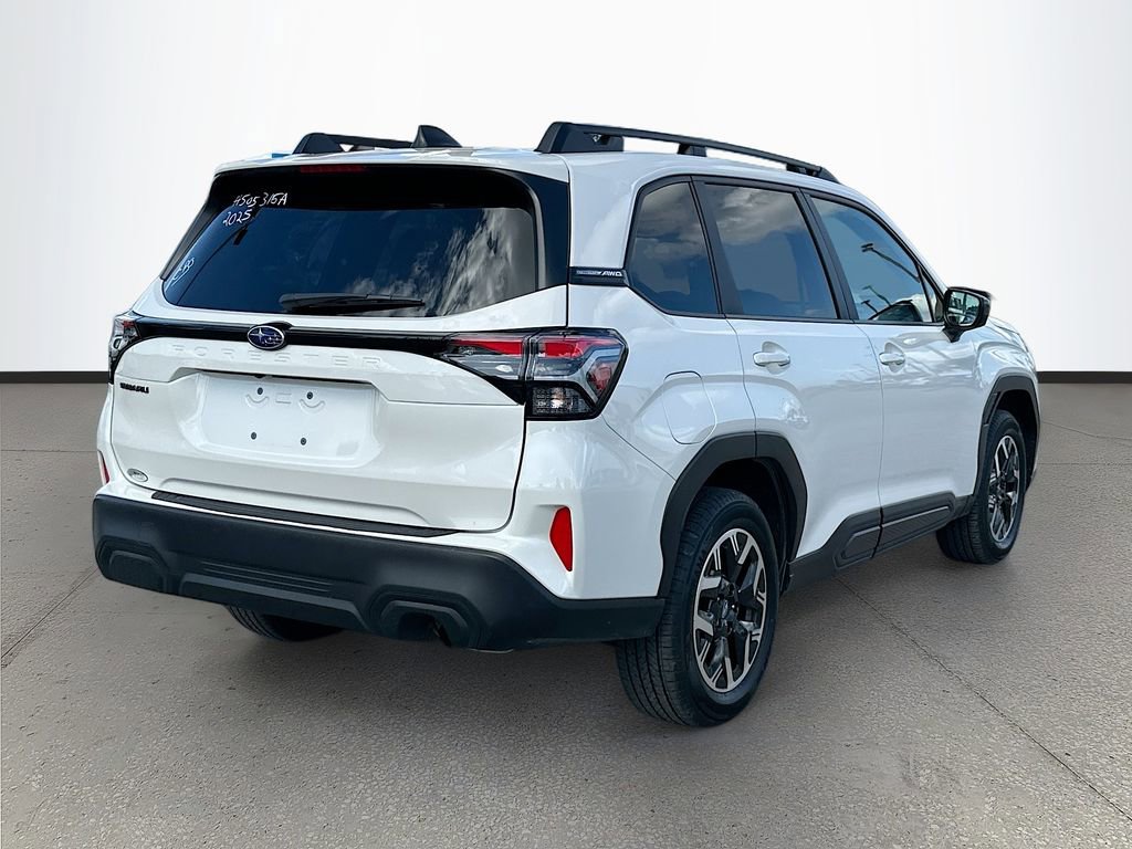 Certified 2025 Subaru Forester Premium image 7