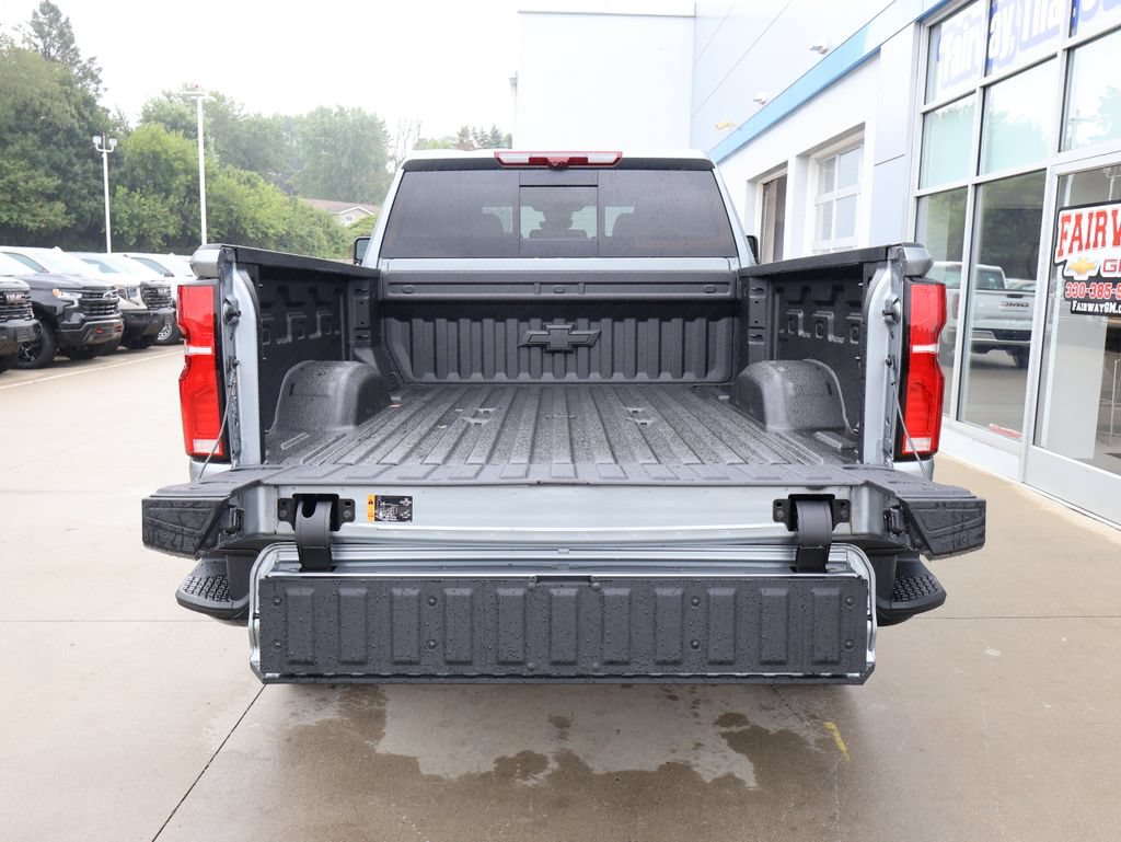 New 2026 Chevrolet Silverado 2500 LTZ w/ LTZ Plus Package AWD/4WD image 37