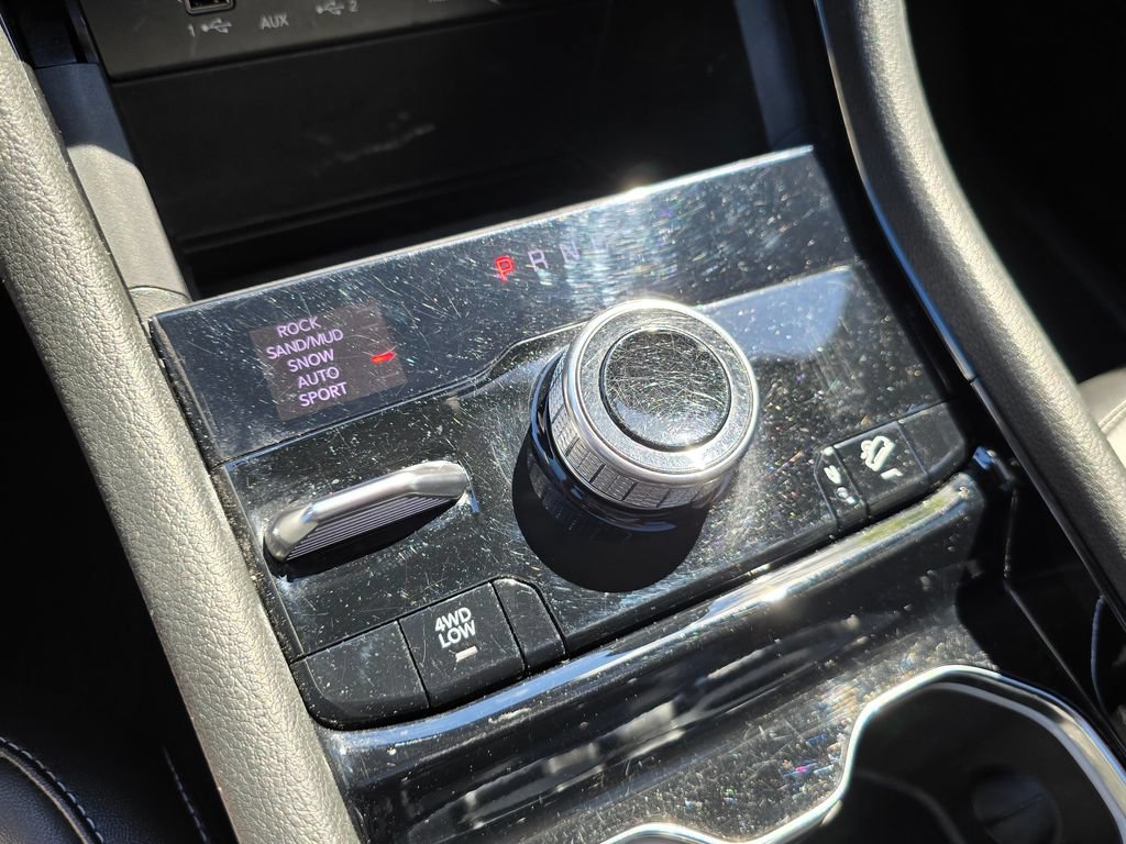 Used 2022 Jeep Grand Cherokee Limited 4xe AWD/4WD image 37