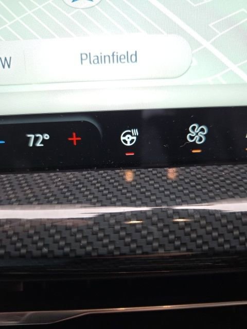 Certified 2025 Ford Escape ST-Line w/ Tech Pack #1 image 32