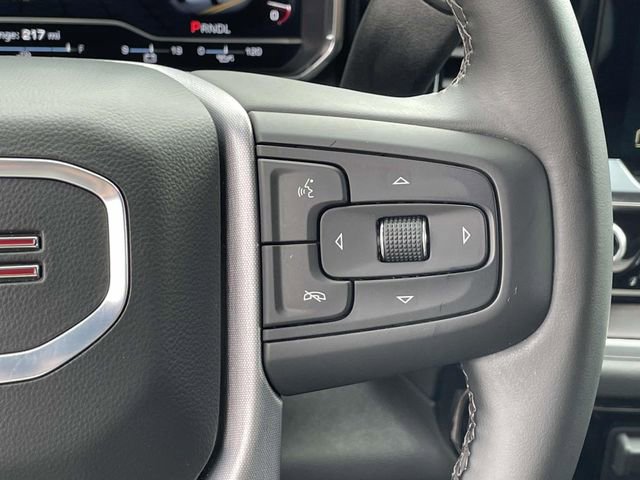 Certified 2025 GMC Sierra 1500 SLT image 19