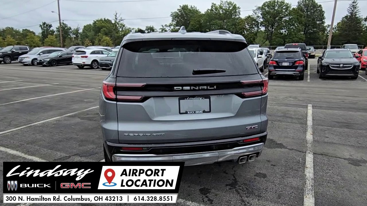 New 2027 GMC Acadia Denali w/ Denali Reserve Package AWD/4WD image 8