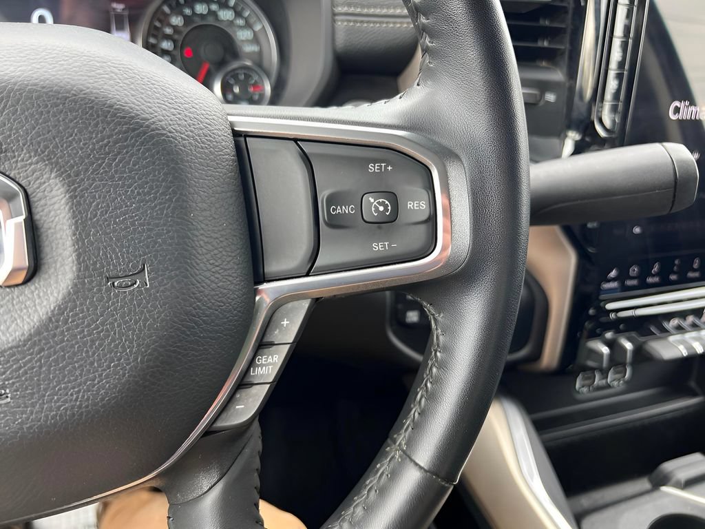 Used 2024 RAM 3500 Laramie AWD/4WD image 46