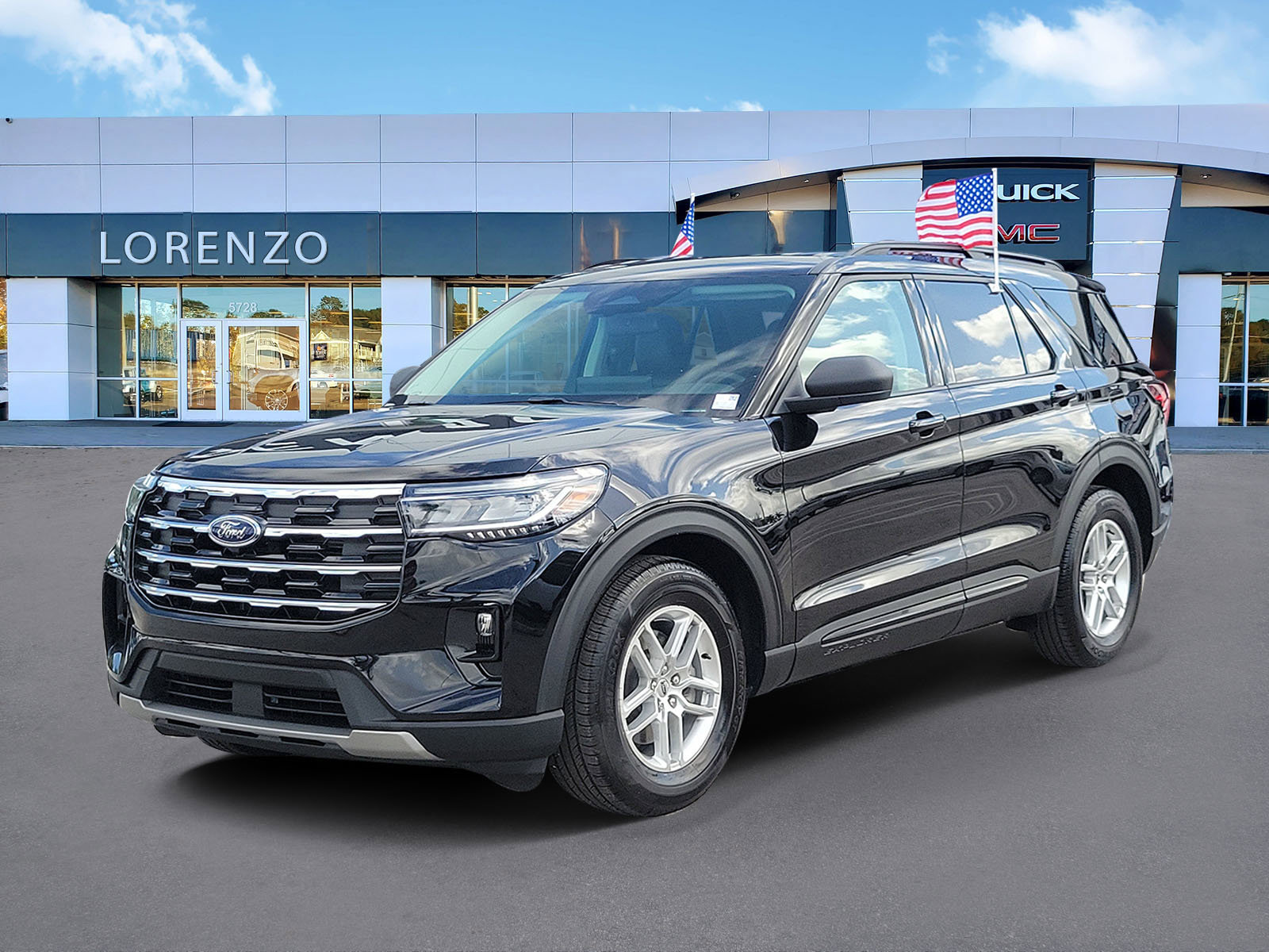 Used 2026 Ford Explorer Active w/ Active Comfort Package image 1