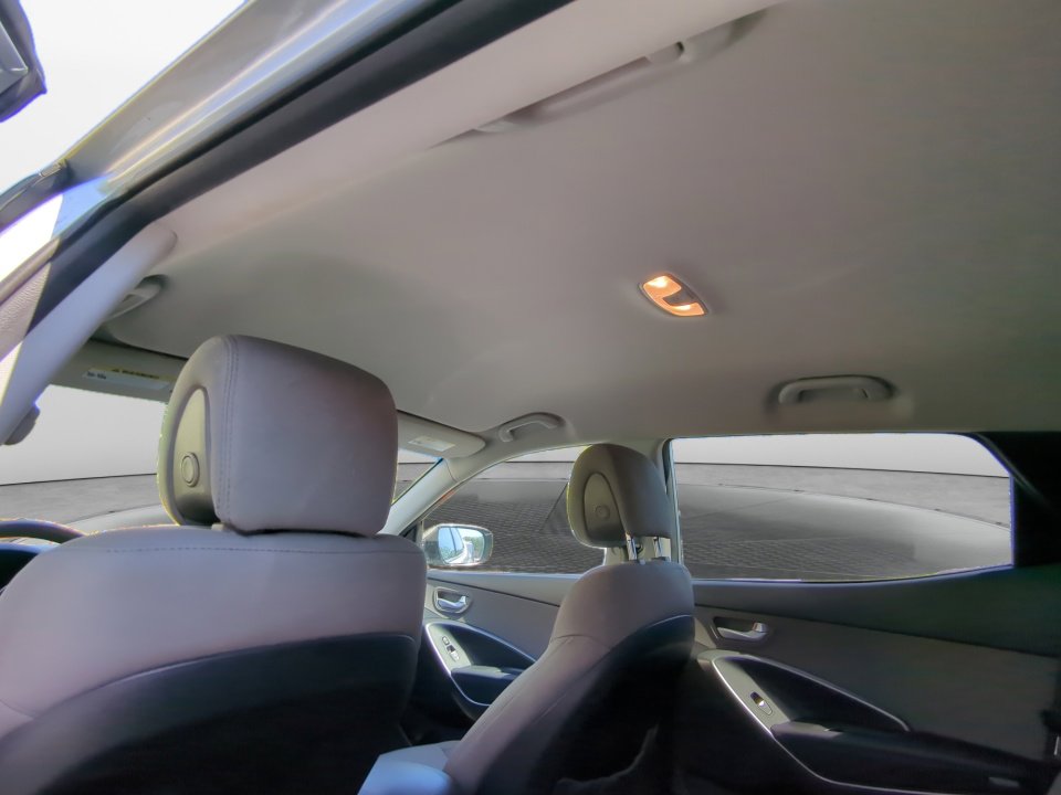 Used 2018 Hyundai Santa Fe Sport w/ 2.4L Value Package 02 FWD image 15