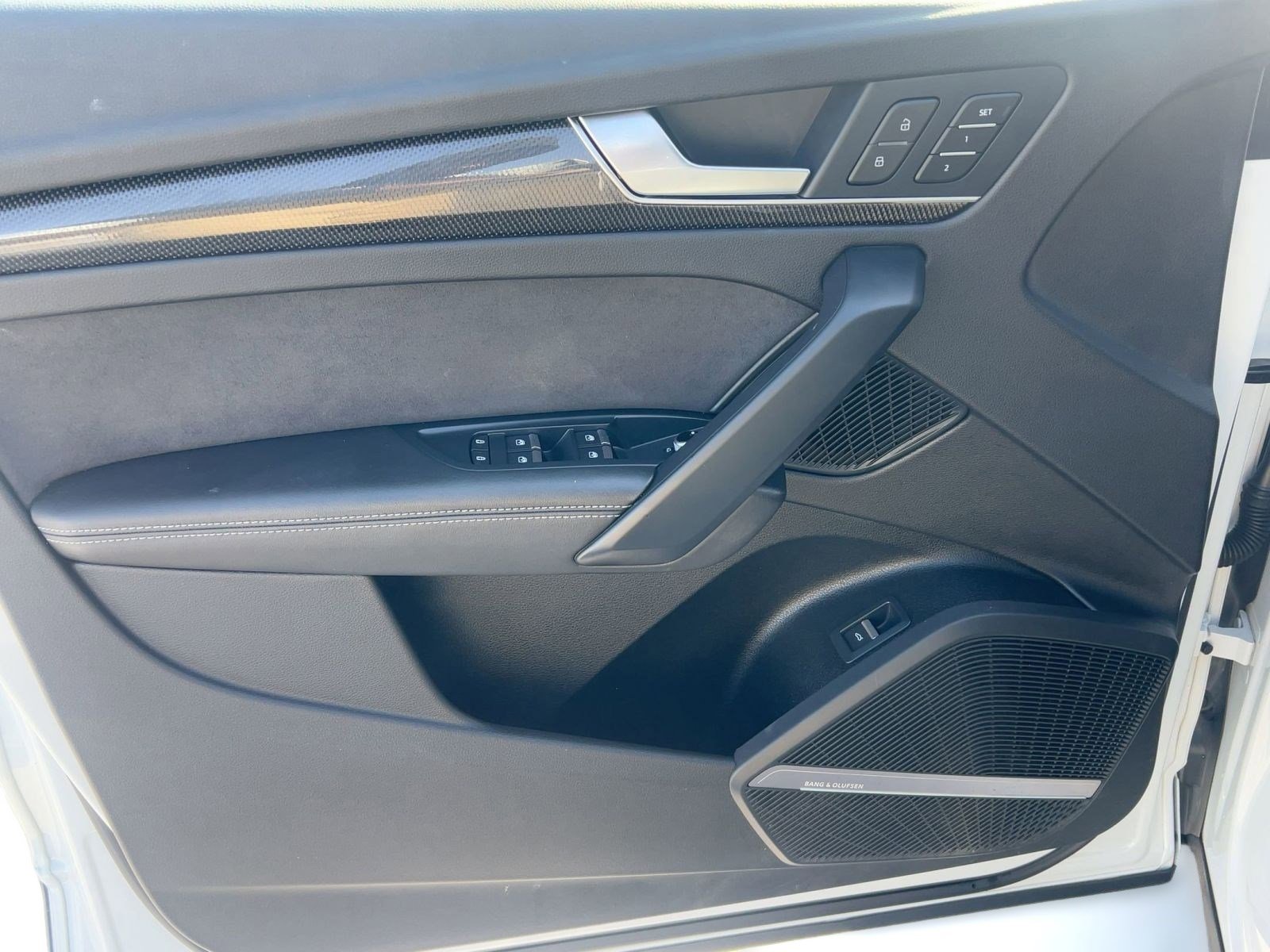 Used 2021 Audi SQ5 Premium Plus w/ Premium Plus Package image 29