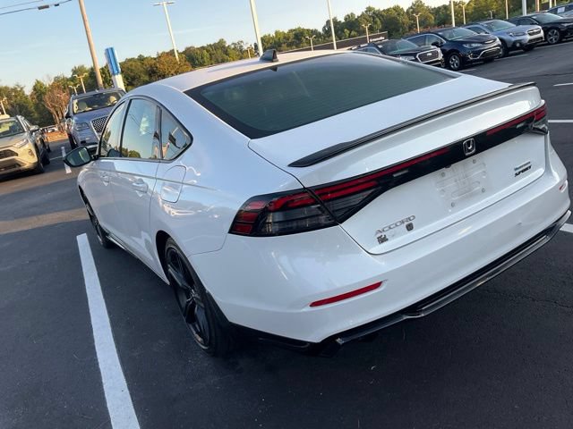 Used 2025 Honda Accord Sport image 9