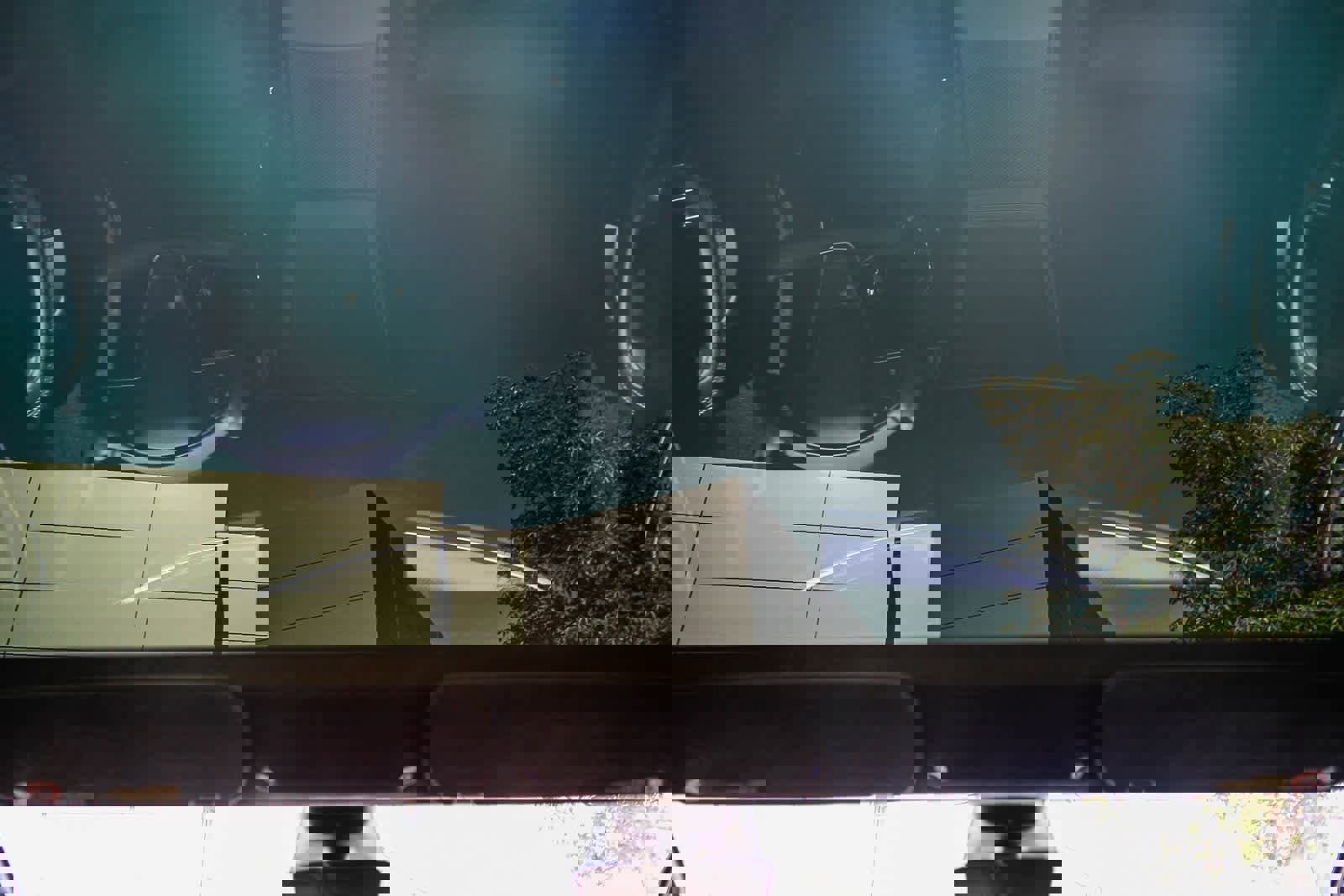 Used 2022 Tesla Model S Plaid image 16