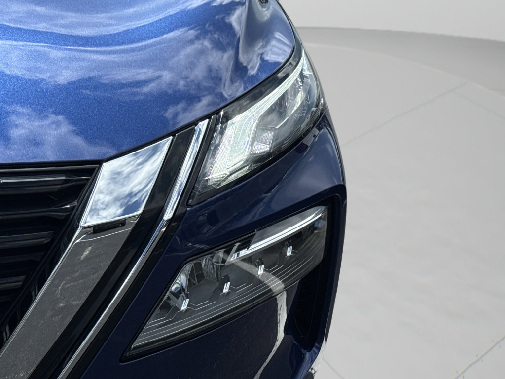 Certified 2021 Nissan Rogue SV w/ Premium Package FWD image 17