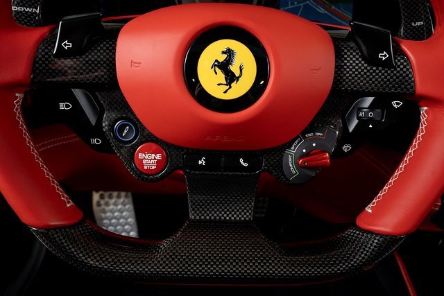 Used 2019 Ferrari Portofino image 35