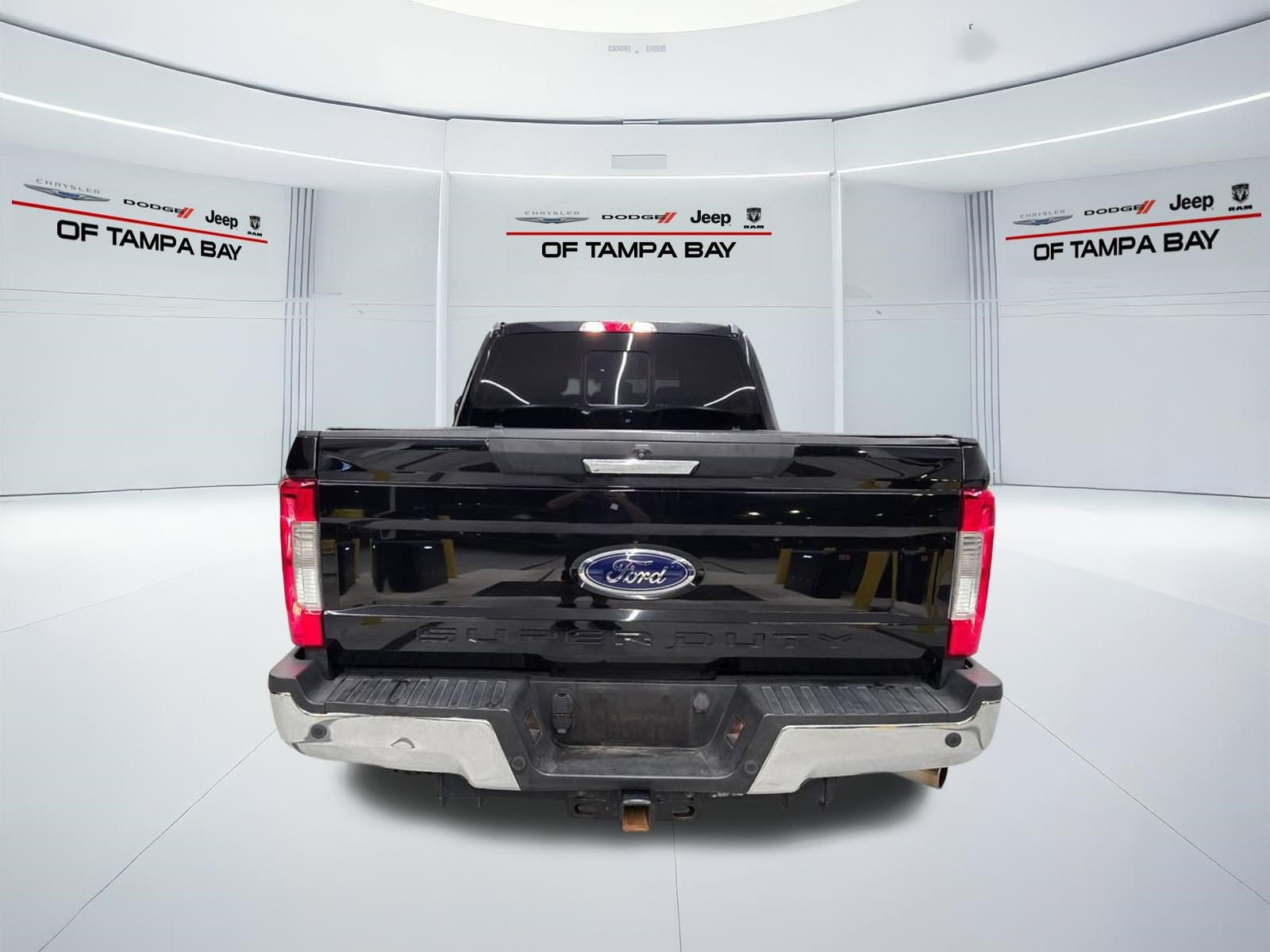 Used 2019 Ford F250 XLT w/ XLT Premium Package AWD/4WD image 5
