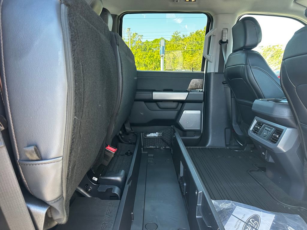 New 2026 Ford F350 Lariat w/ Black Appearance Package image 54