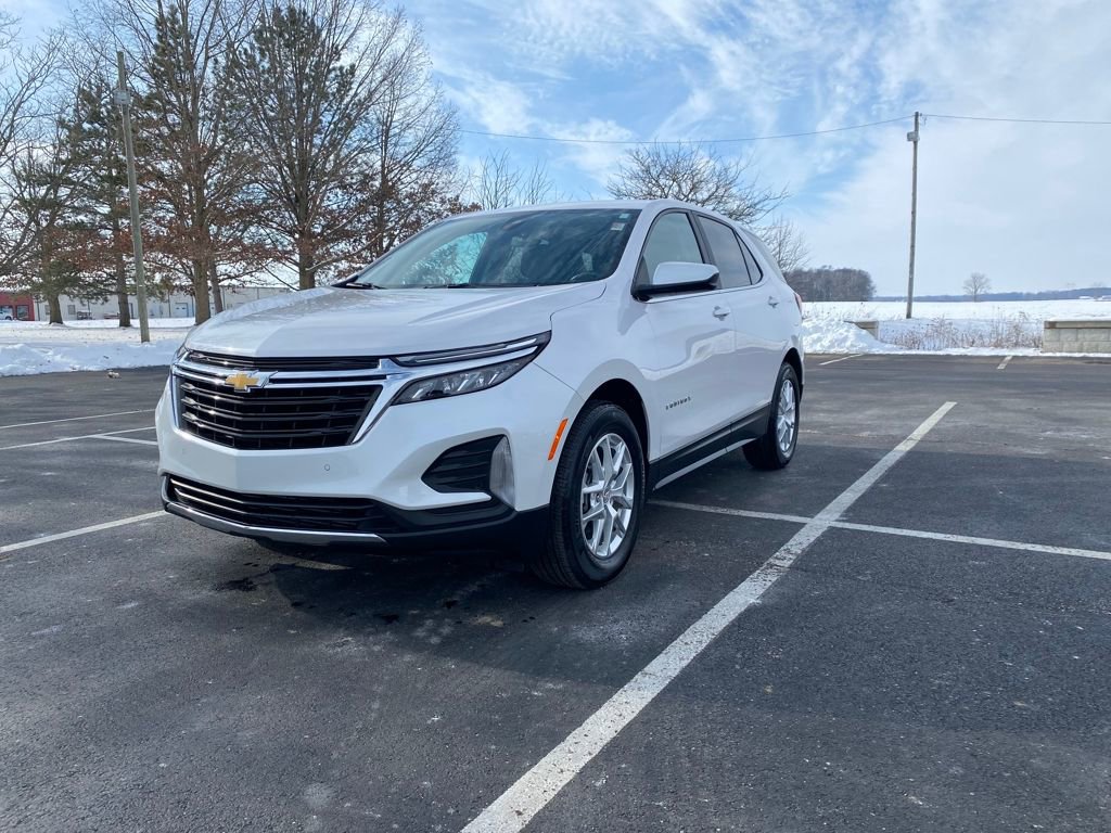 Used 2022 Chevrolet Equinox LT image 3