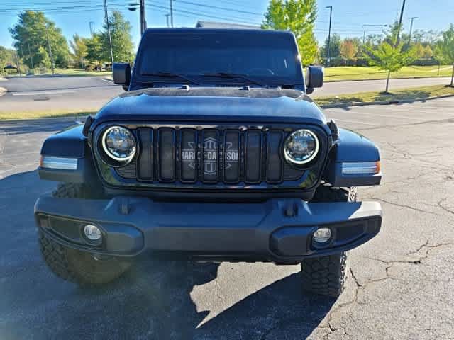 Used 2024 Jeep Gladiator Sport AWD/4WD image 2