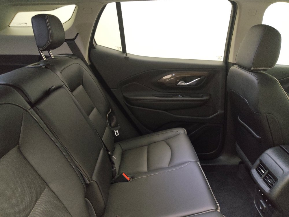 Used 2020 GMC Terrain Denali w/ Denali Premium Package AWD/4WD image 19