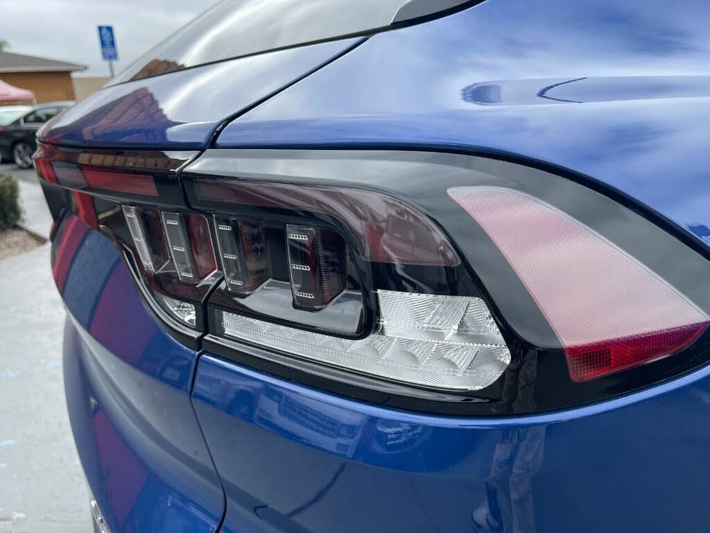Used 2023 VinFast VF 8 Plus AWD/4WD image 31