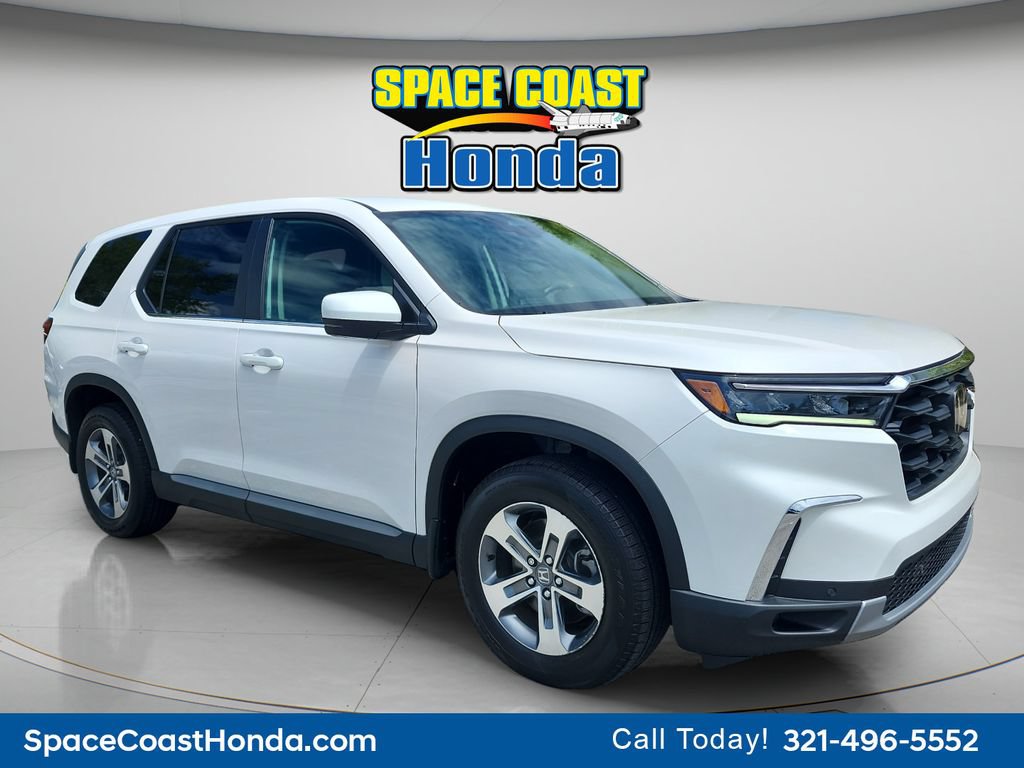 Certified 2025 Honda Pilot EX-L image 3