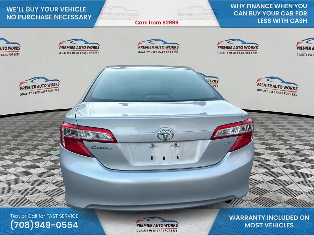 Used 2012 Toyota Camry LE image 5