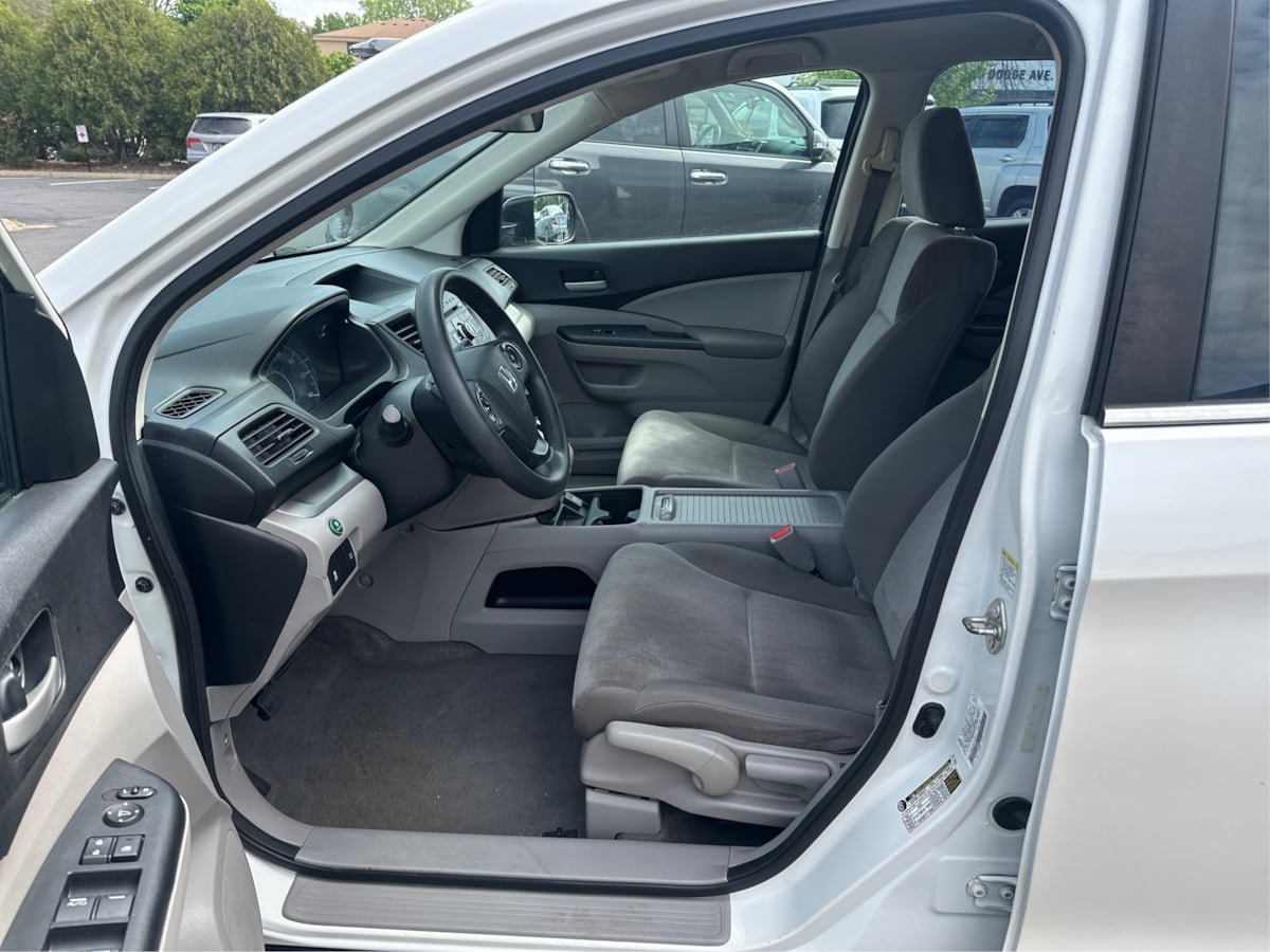 Used 2014 Honda CR-V LX image 9