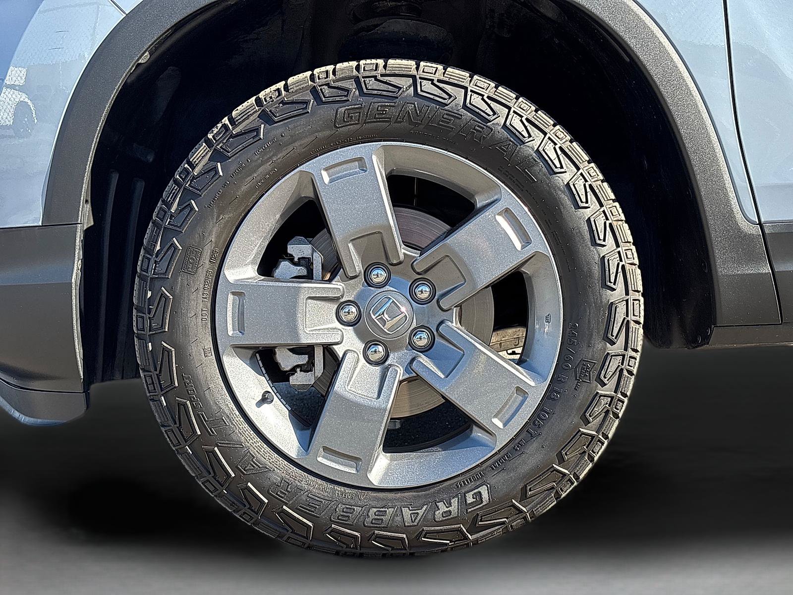 Certified 2025 Honda Ridgeline TrailSport image 13