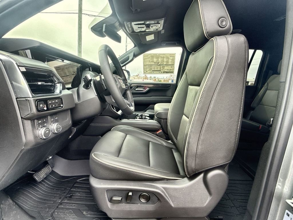 New 2026 GMC Yukon XL Elevation w/ LPO, Floor Liner Package image 13