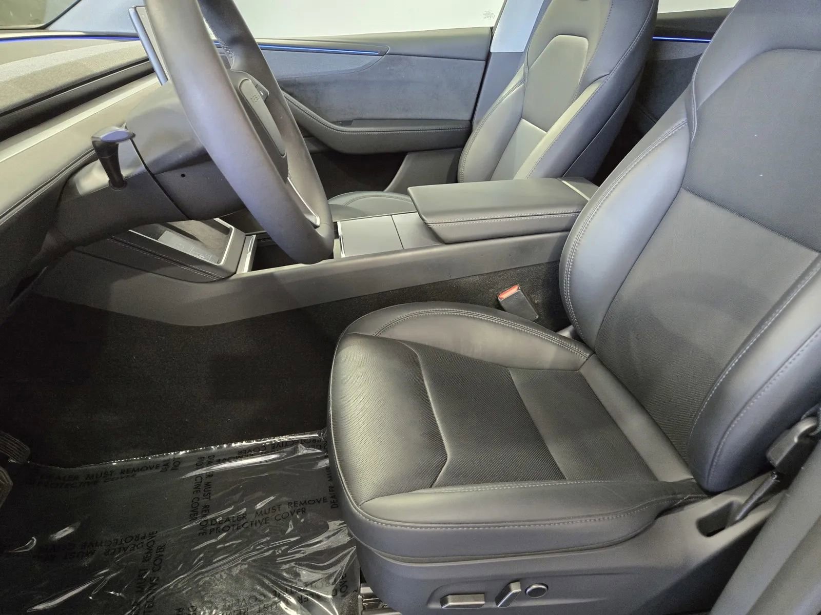 Used 2026 Tesla Model Y Long Range RWD image 14