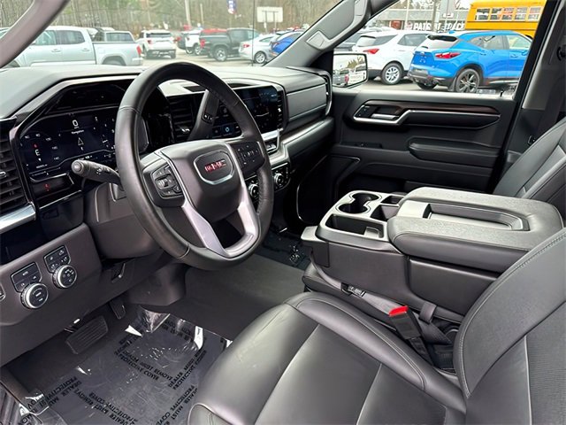 Used 2024 GMC Sierra 1500 SLT image 18
