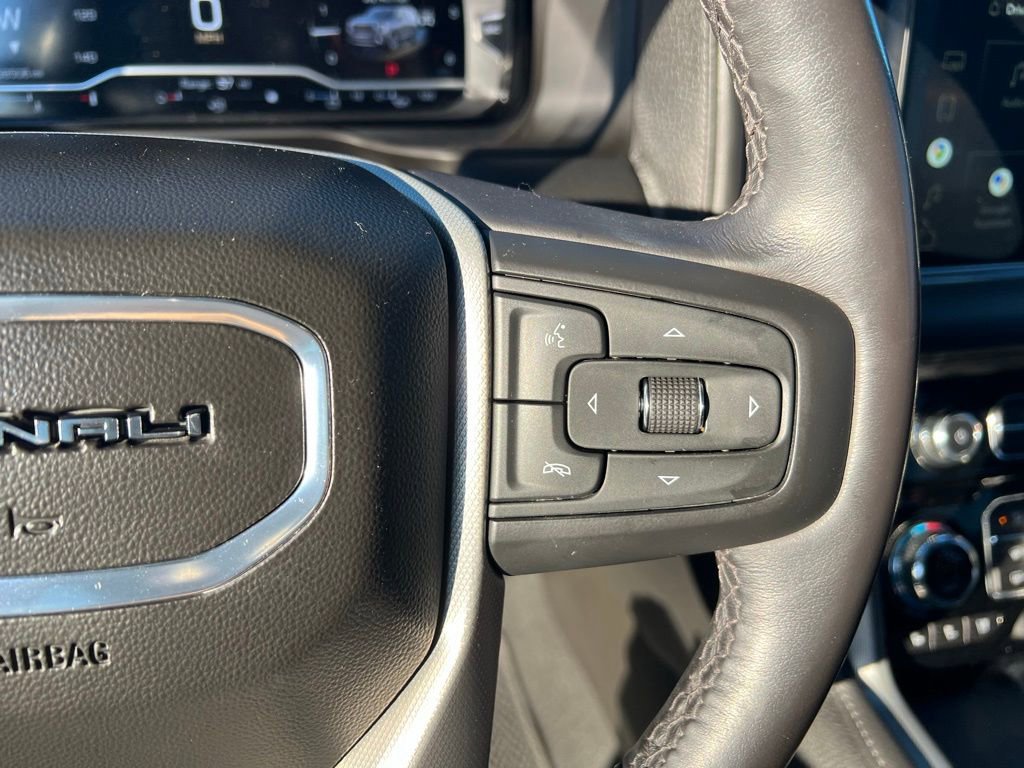 Used 2022 GMC Yukon Denali image 42