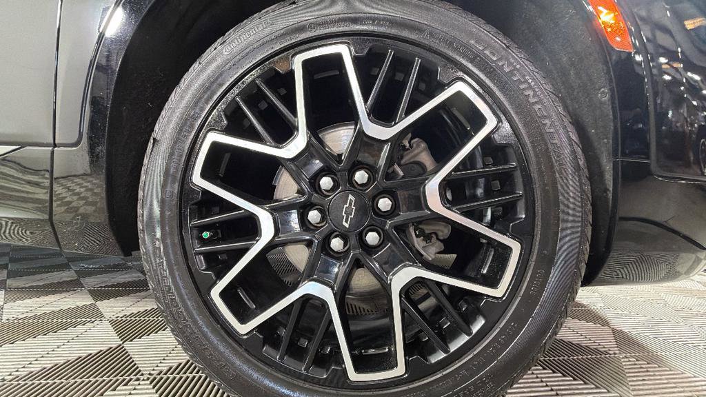 Used 2023 Chevrolet Blazer RS w/ Driver Confidence II Package FWD image 40